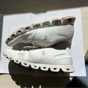 OC white running sneakers- women’s size 10